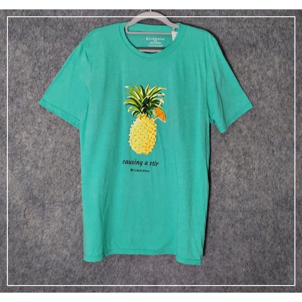 Cubavera Shirt M‎ Coastal Pineapple Novelty Vacation Short Sleeve Crewneck Beach